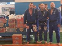 Jiu-jitsu solidário. Foram arrecadados 360 litros de leite entre praticantes da modalidade