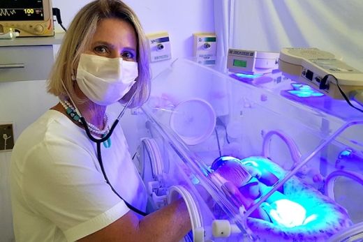 Pediatra Débora Borges retorna ao corpo clínico do Hospital