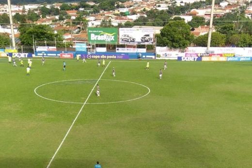 Terceira rodada. Fluminense venceu por 3 a 2