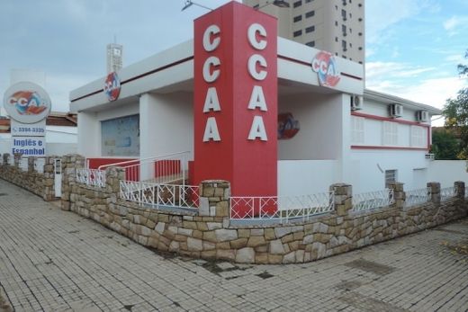 O CCAA-Matão. Unidade possui oito professores formados, que passam por constantes treinamentos, além de dois professores plantonistas