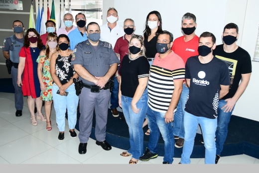 Nova tentativa. Integrantes da Polícia Militar e do Sincomércio-Matão se reuniram para reforçar a segurança