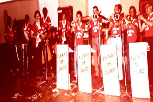 Banda Flecha de Ouro resgata o  Carnaval de Marchinhas
