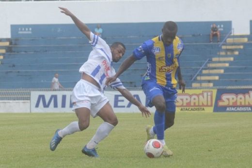 Empate. ogo contra o São José terminou 2 a 2