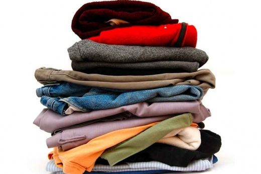 Doação. Evento solidário tem como propósito a doação de mais de 1.000 peças de roupas adultas e infantis, palestras e distribuição gratuita de kits de higiene bucal para crianças