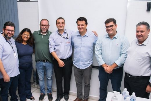 Em Jaboticabal. Paulo Durigan, Renilda Gomes, Marcio Bellini, Djalma Larocca Júnior, Emerson Camargo, Lucas Ramos e Paulo Sérgio Sassi