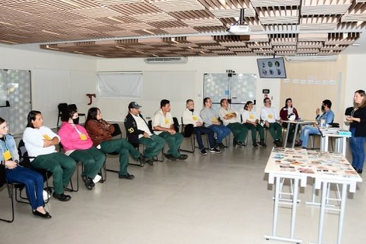 Parte da primeira turma. No total, programa contempla 55 pessoas, visando auxiliá-las na construção das etapas e trilha de desenvolvimento