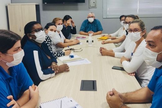 Reunião. Recomendação é feita após grupo se reunir na terça-feira (31)