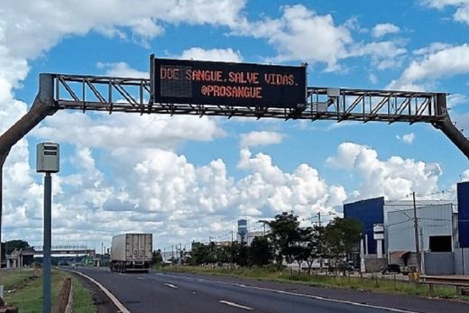Campanha Junho Vermelho. Objetivo é fazer com que as pessoas procurem o hemocentro mais próximo para realizar a doação de sangue