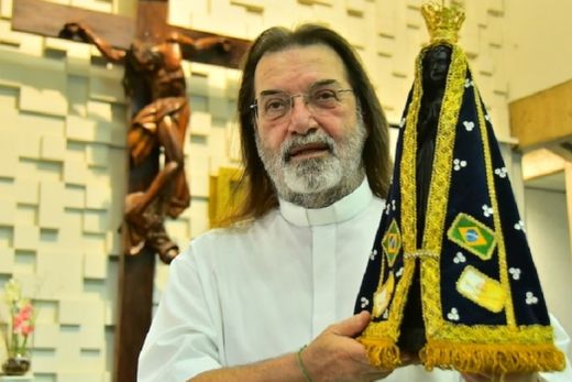 Padre Braulino, sobre a solicitação diocesana. "Respondi que sim, como gesto de coerência ao voto de obediência que fiz no dia da minha ordenação"