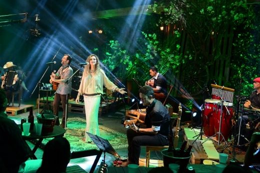 Alvarenga e Sahmaria. Show 'Lembranças do Meu Sertão' acontece  a partir das 20 horas, no Sesc Araraquara