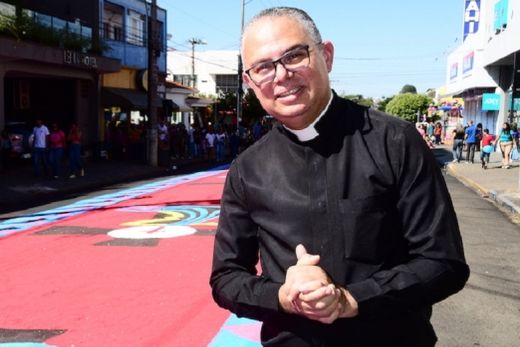 Padre Samir. "O povo de Matão é religioso e solidário; se envolve com a causa da evangelização e da caridade"