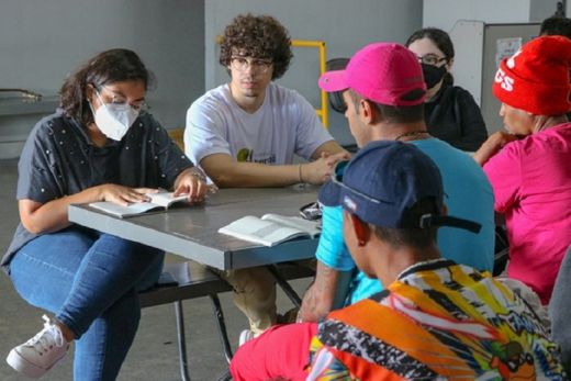 Atividade. Proposta é incentivar a população a conhecer e utilizar o acervo disponível na Biblioteca Municipal