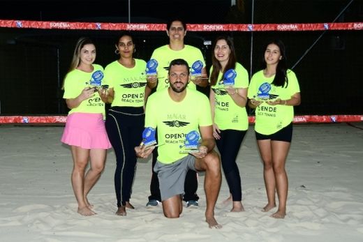 Atletas da Sorema com os troféus. No total foram conquistados 18 no último final de semana