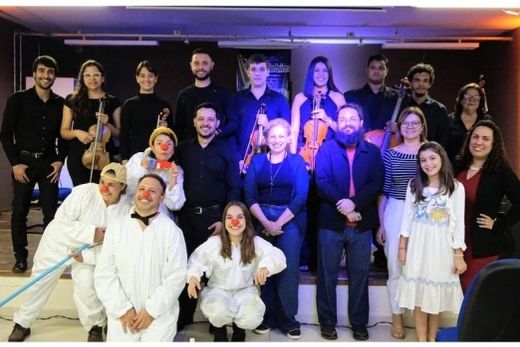 Fazendo parte das comemorações. A Orquestra Jovem de Matão se apresentou em duas sessões no auditório da Etec