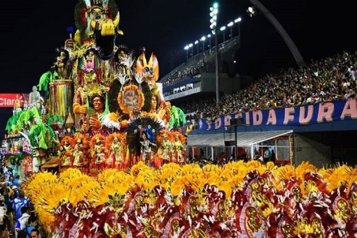 Bicampeã de SP, Acadêmicos do Tatuapé misturou samba e reggae