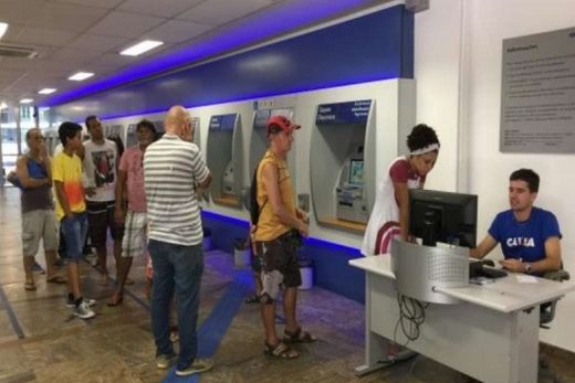 Contas vencidas durante o Carnaval podem ser pagas hoje