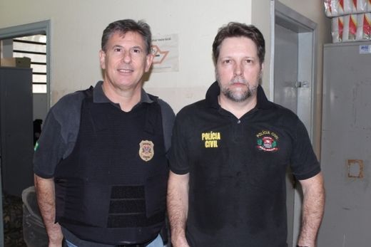 Os delegados. Marlos Marcuzzo e Fernando Bravo comandaram as diligências