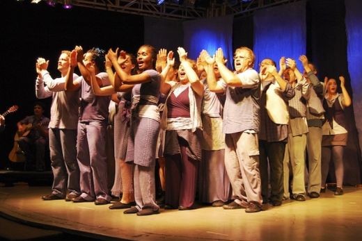 Coro e Osso. Grupo vocal se apresentará no próximo dia 4 (sexta-feira), às 20 horas, na Casa da Cultura