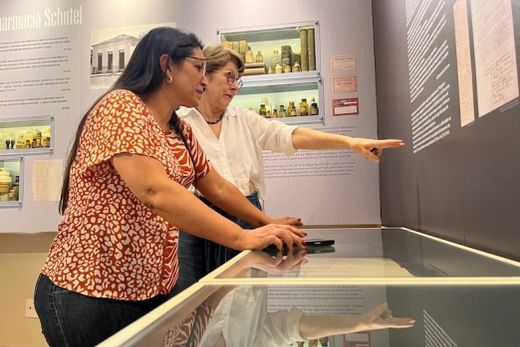 Conhecimento. Acompanhada por Lucia Helena Marchesan, Ana Mondini conferiu a notável estruturação e o importante acervo exposto no Memorial Cairbar Schutel