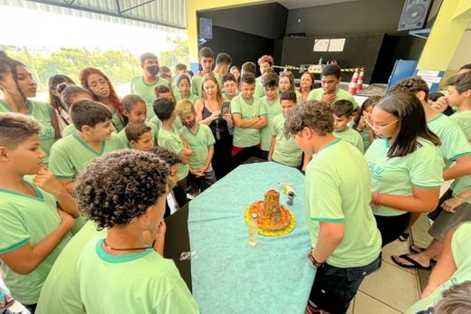 Feira de Ciências. Estudantes do 6º ao 9º ano apresentaram experimentos científicos