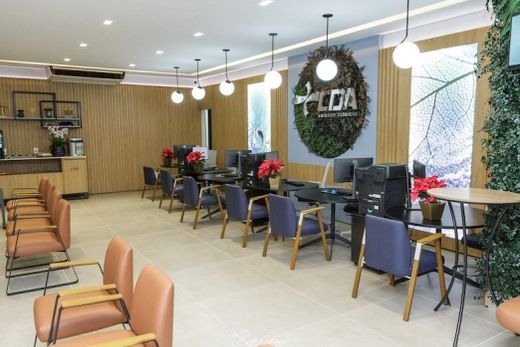 Recepção. Ambiente foi cuidadosamente projetado para o conforto e excelência no atendimento