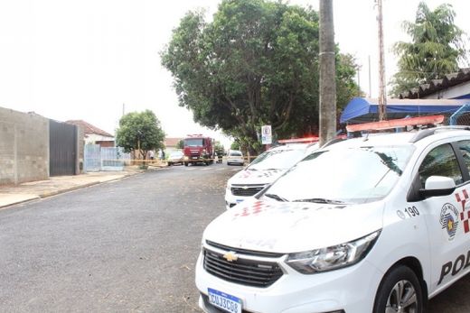 Vítima carbonizada. Ocorrência foi registrada na manhã desta sexta-feira (6)