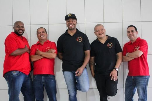 Mania de Samba. Grupo se apresenta na sexta-feira (13)