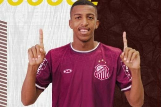 Vitória do Sertãozinho. Lucas Black foi o autor do único gol da partida aos 35 minutos do primeiro tempo