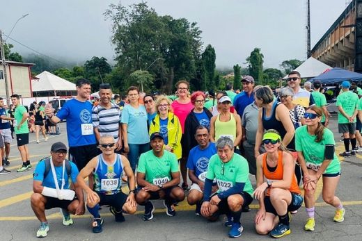 Equipe Amizade. Grupo conta com atletas para disputar todas as distâncias de corridas