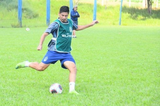 Felipe Pará. Na quarta-feira (12), atacante fez dois gols no empate de 2x2 contra o Capivariano