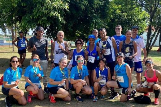 Equipe da Amizade. Foram conquistados cinco troféus em Sertãozinho e três em Macaubal