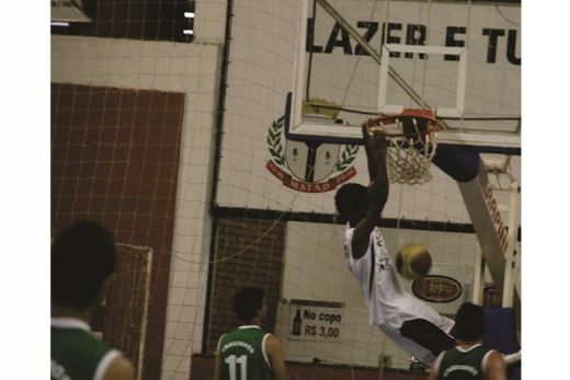 BASQUETE:  Quatro matonenses são Melhores do Ano