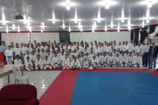 Karatê: Árbitros e mesários locais participaram de clínica