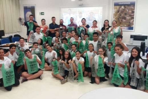 Escola Sesi recebe 'Sacolas do Bem' — foto 2 de 4