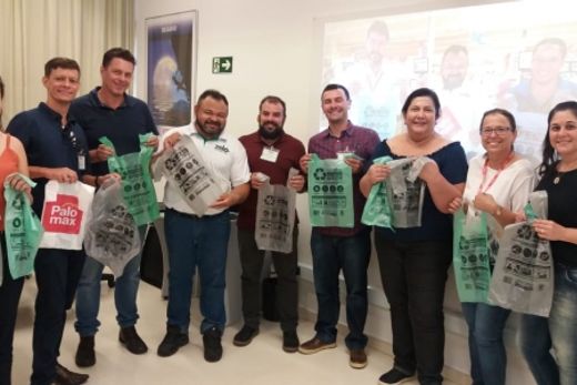 Escola Sesi recebe 'Sacolas do Bem' — foto 4 de 4