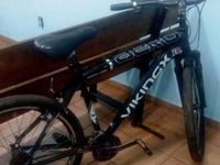 Veículo roubado é encontrado abandonado em fazenda — foto 2 de 2