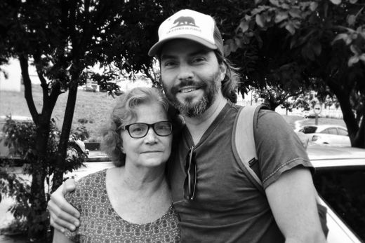 Revista A Comarca - Mães de artistas: as fãs nº 1 — foto 2 de 2