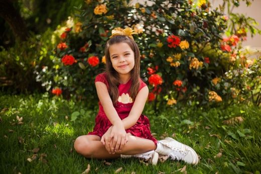 Aos 8 anos, Maricotta lança seu sétimo clipe — foto 2 de 2