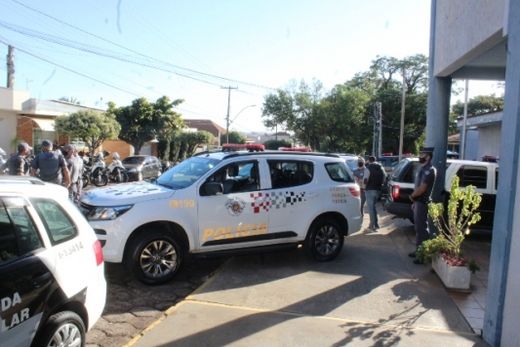 Operação do Gaeco apreende drogas e 11 suspeitos — foto 8 de 10