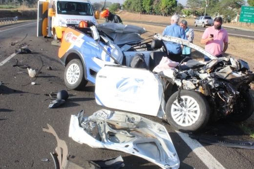 Acidente na Rodovia Brigadeiro Faria Lima deixa homem ferido — foto 3 de 5