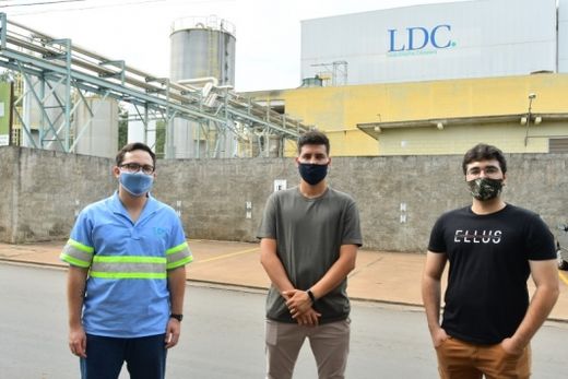 Projeto Mobiliário Urbano está em implantação na cidade — foto 2 de 2