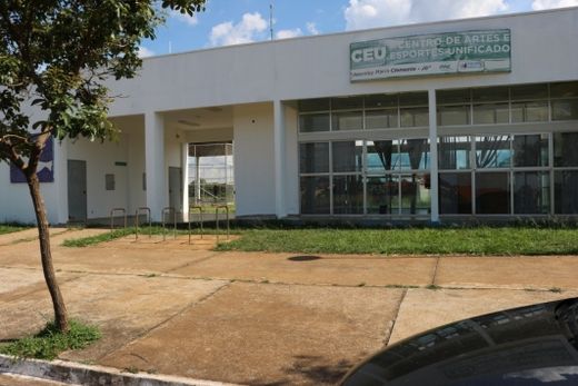 Prefeitura realiza zeladoria  e organização no CEU — foto 2 de 2
