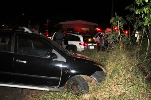 Condutora perde o controle de freios e colide com outro carro — foto 5 de 5