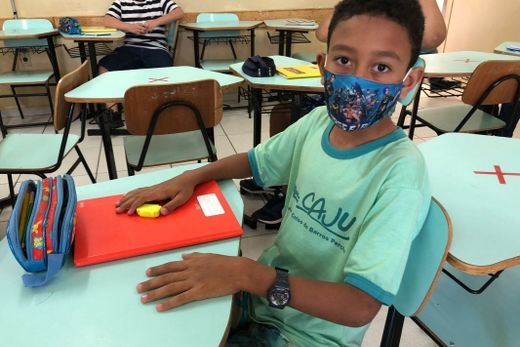 Escolas retomam aulas presenciais — foto 2 de 4
