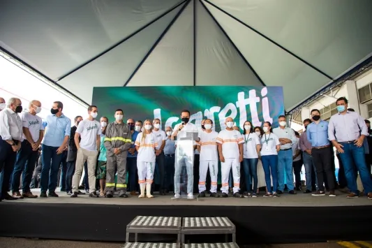 Salsaretti recebe João Doria em lançamento de programa — foto 1 de 2