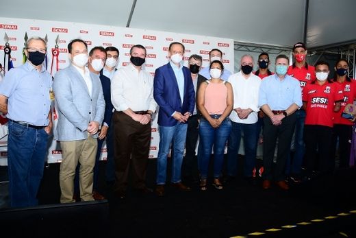 Senai-Matão recebe área para nova escola — foto 2 de 2