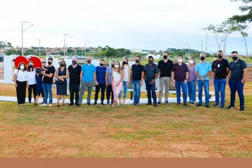 'Adote uma área pública' recebe nova adesão — foto 2 de 2