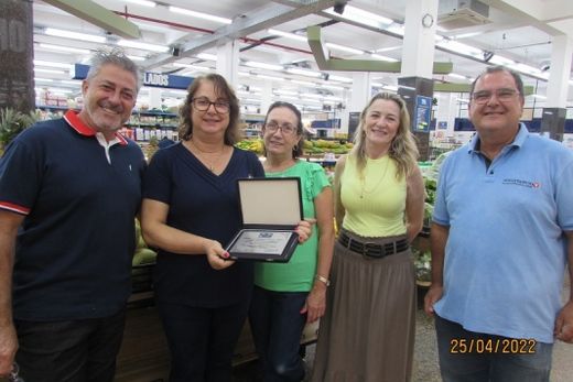 Sincomércio-Matão presta homenagens — foto 2 de 2