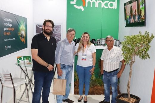 Prefeito prestigiou empresas de Matão na Agrishow — foto 2 de 8