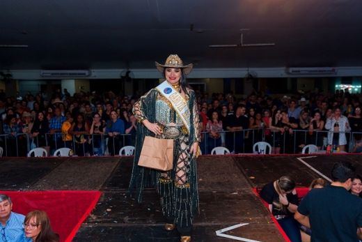 Eleita a Rainha do Rodeio de Matão 2022 — foto 7 de 21